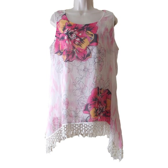 Style & Co. Tops - Style & Co Floral Asymmetrical Sleeveless Top